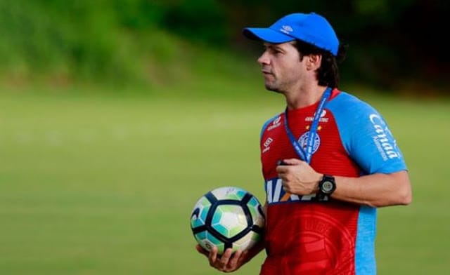 Se o Bahia não trocar o técnico, a vaca vai para o brejo!