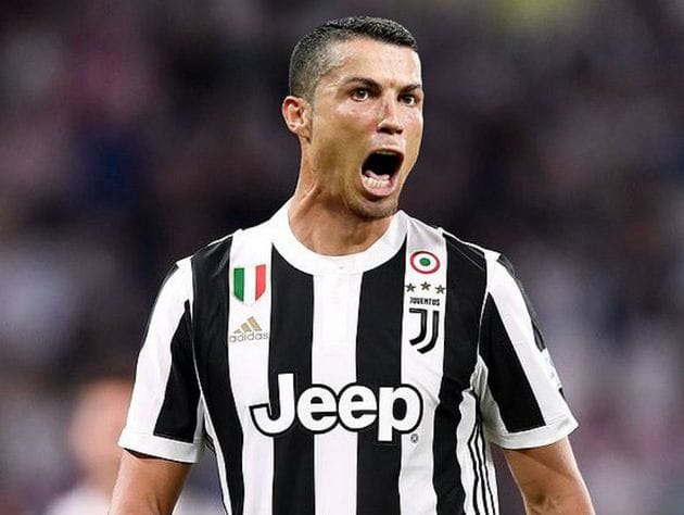 camisa juventus preta cr7