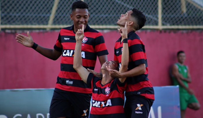 Corinthians x Vitória, hoje às 15h, pelo Campeonato ...