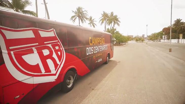 De acordo a assessoria de imprensa do clube no Domingo a delegação continua em Recife e realiza mais uma atividade. Na segunda-feira viaja para Salvador na segunda-feira onde enfrenta o Bahia na terça-feira (9), às 19h15, na Arena Fonte Nova, em Salvador em jogo de volta da terceira fase da Copa do Brasil. No primeiro jogo realizado no Estádio Rei Pelé. em Maceió foi registrado o empate em 1 x 1. Agora uma vitória simples classifica o time alagoano. Em caso de empate, a decisão será nos pênaltis.