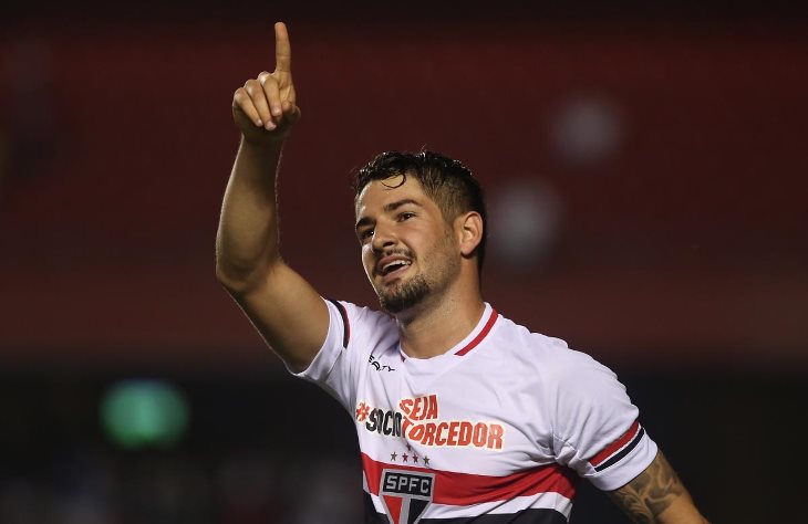 Pato se recuperou de um trauma na região cervical sofrido no duelo com o Flamengo pelo Campeonato Brasileiro, enquanto o meio-campista Luan sofreu estiramento no músculo posterior da coxa esquerda na decisão do Campeonato Paulista, contra o Corinthians.