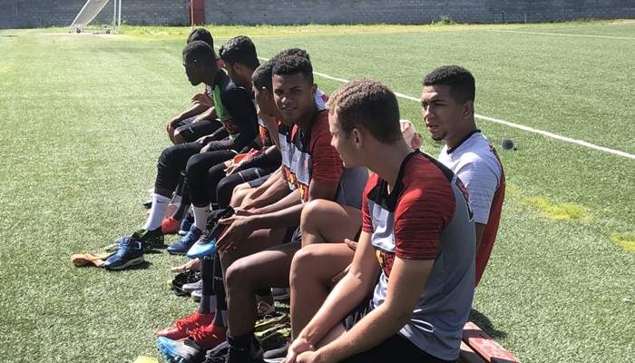 Brasileiro Sub-20: Após empate na estreia, Vitória treina de olho no Corinthians