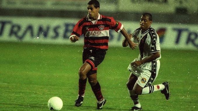 Hoje às 16h, reprise de Vitória 5 x 4 Vasco pelo Brasileiro de 1999