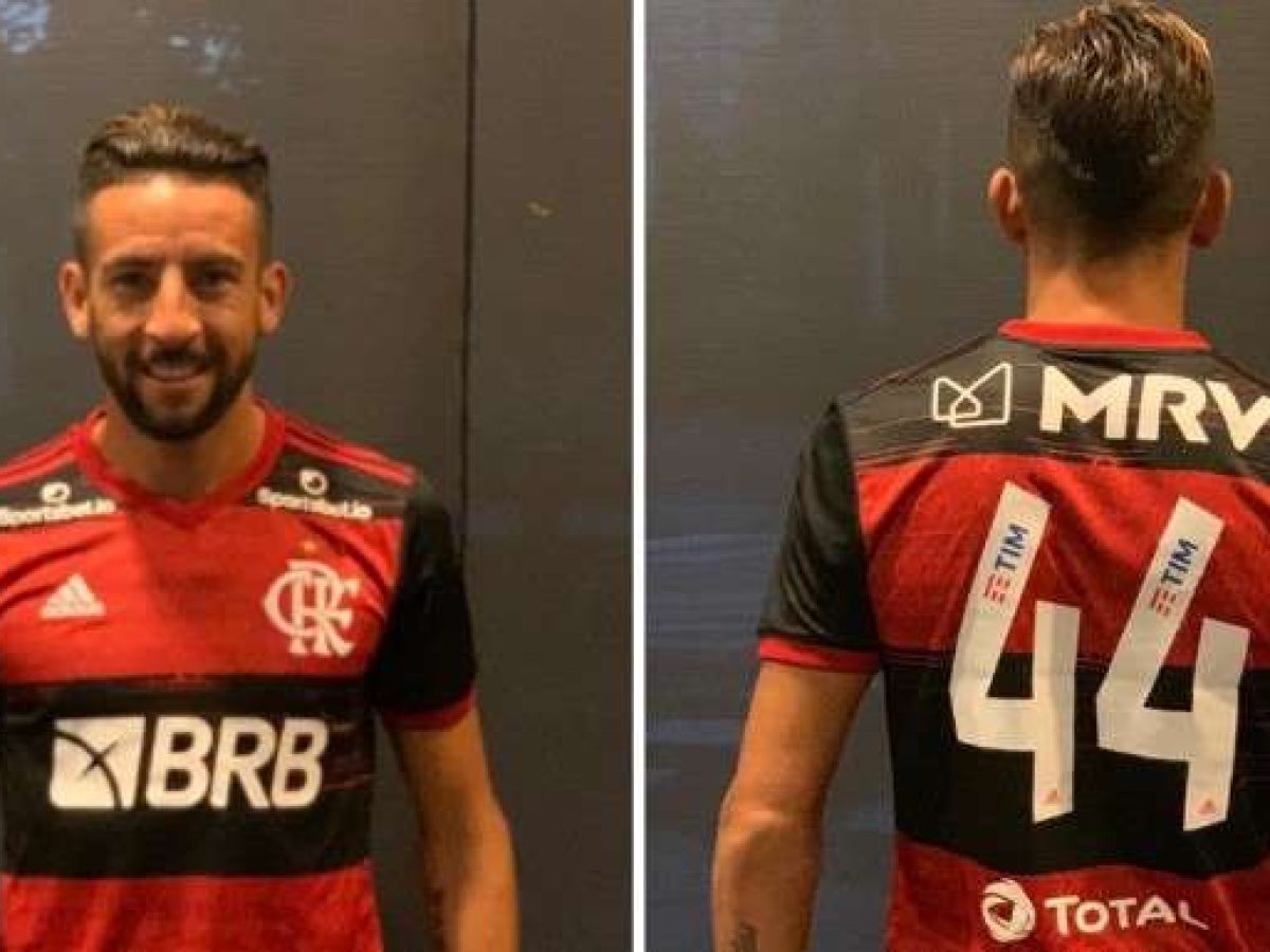 CONMEBOL Libertadores - 🔴⚫ O novo lateral-direito do Clube de Regatas do  Flamengo! ✍️👍 O atual campeão da #Libertadores anunciou a chegada do  chileno Mauricio Isla, de 3️⃣2️⃣ anos, que defendia o