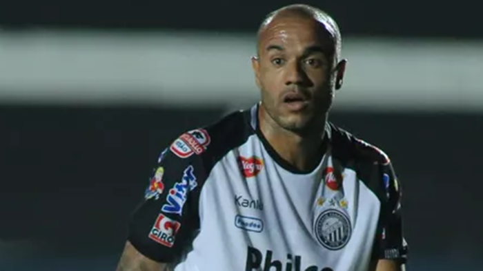 Ex-atacante de Bahia e Vitória pode ser gerente de futebol do Galícia