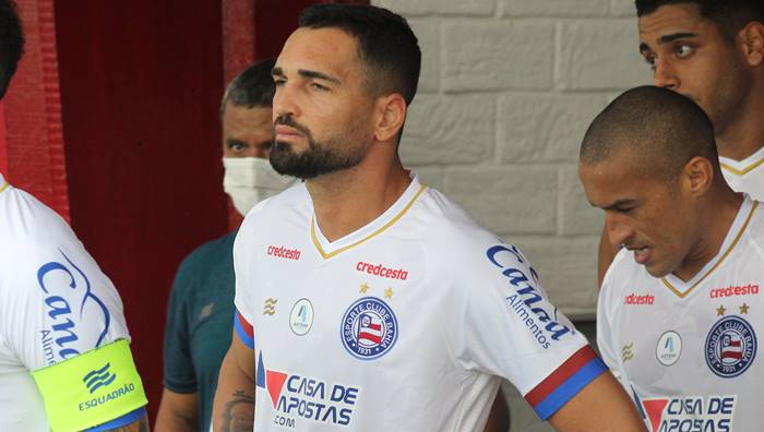 Gilberto vê pressão no Bahia como natural: 'Jogar em time grande é