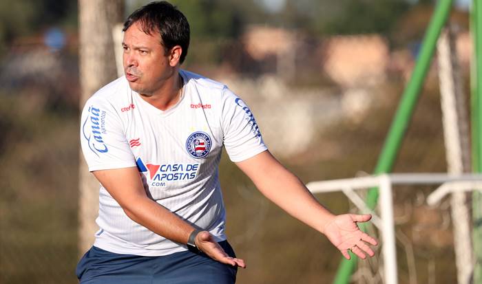 Nos últimos quatro jogos disputados, contabilizando Série A e Copa do Brasil, Tricolor soma 11 gols sofridos sob comando do técnico Dado