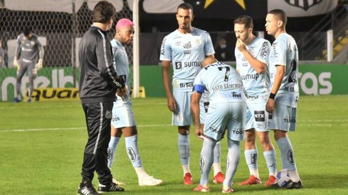 Um dos clubes baianos presentes nas oitaas de final da Copa do Brasil 2021, a Juazeirense perdeu por 4 a 0 para o Santos, na Vila Belmiro