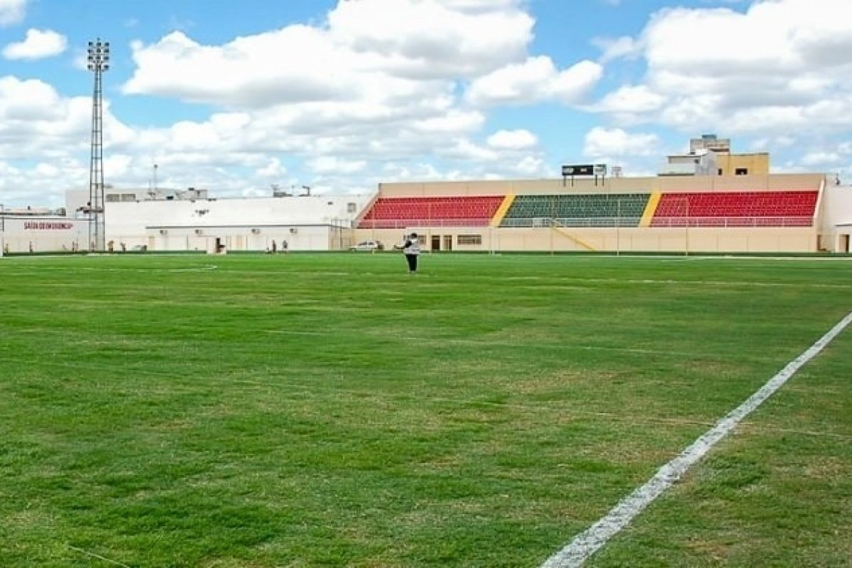 Confronto de equipes baianas coloca frente a frente Juazeirense, líder do Grupo 4. e Bahia de Feira (6°) no próximo sábado (21), às 16h