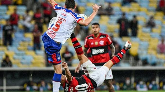 Flamengo tem pênalti polêmico marcado contra o Bahia; assista ao lance, Flamengo
