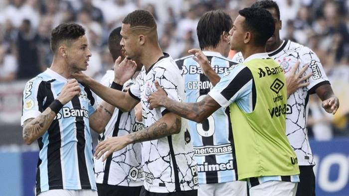 Grêmio Goleia o campeão Atlético Mineiro, mas não consegue evitar  rebaixamento para Série B