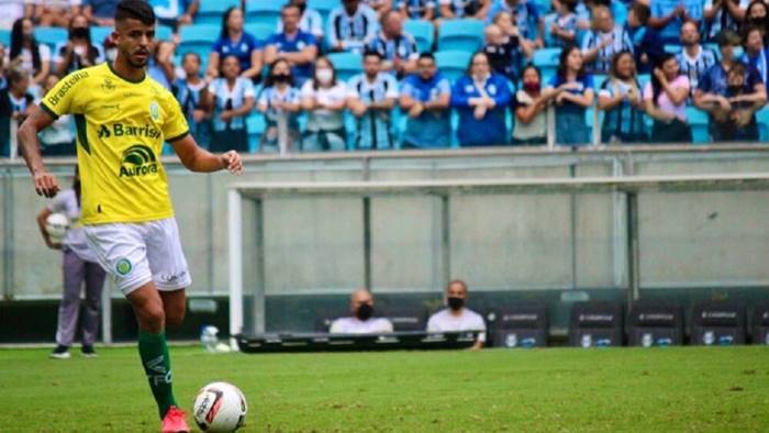 Vice-campeão gaúcho pelo Ypiranga, Bruno Bispo confirma negociação com o  Náutico, futebol