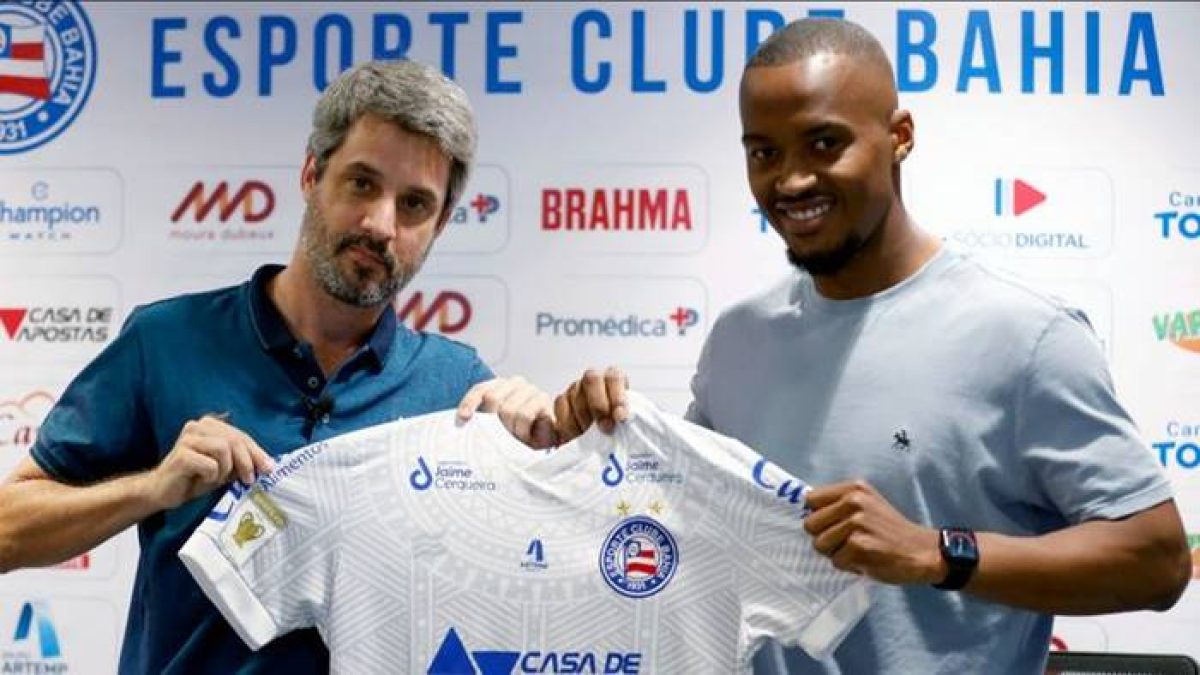 Sonho realizado, camisa 37 e felicidade do pai: atacante Everaldo é  apresentado no Sport - Esportes DP