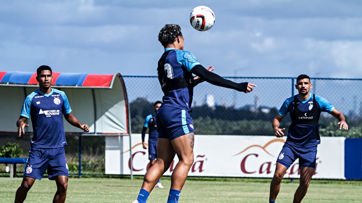 Com ‘reforços’, Bahia inicia preparação visando duelo contra o Guarani