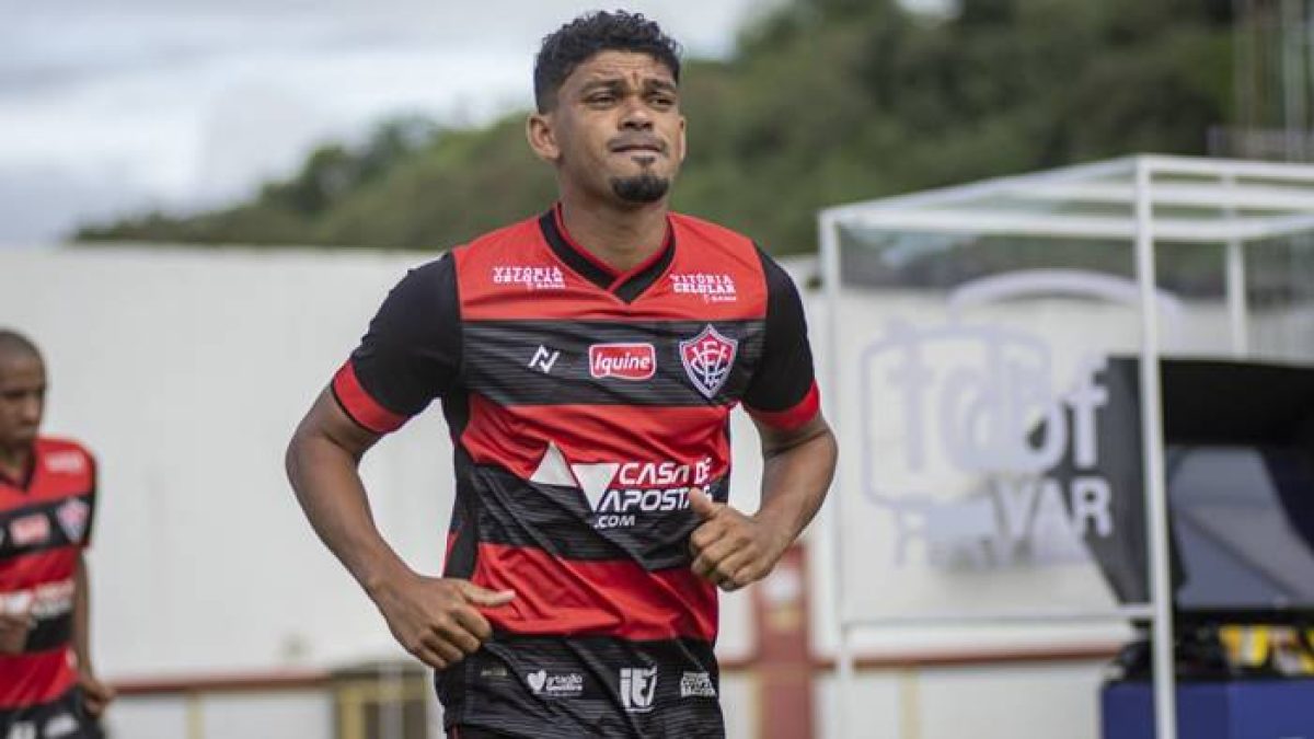 Altos acerta com Wesley, ex-Bahia de Feira, eleito melhor zagueiro do  Campeonato Baiano de 2021, altos