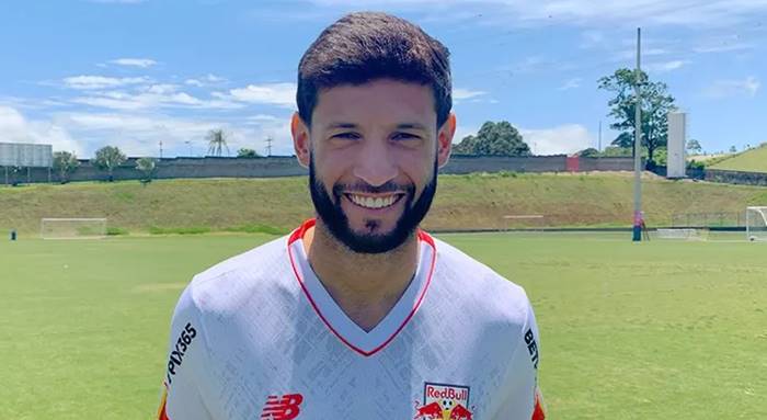 Juninho Capixaba se destaca pelo Red Bull Bragantino no Paulistão 2023