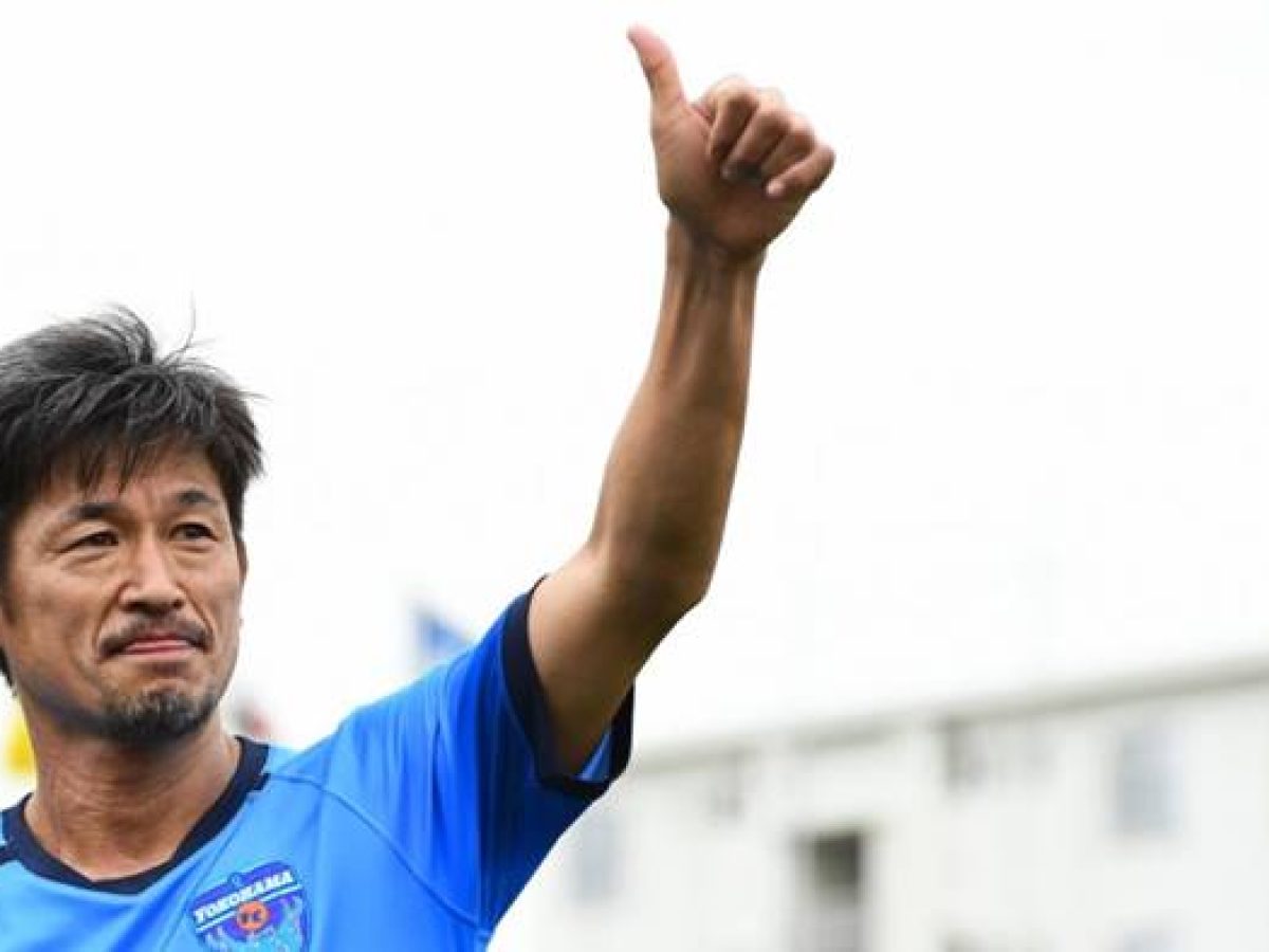 Com jogador de 52 anos no elenco, Yokohama FC anuncia contratação