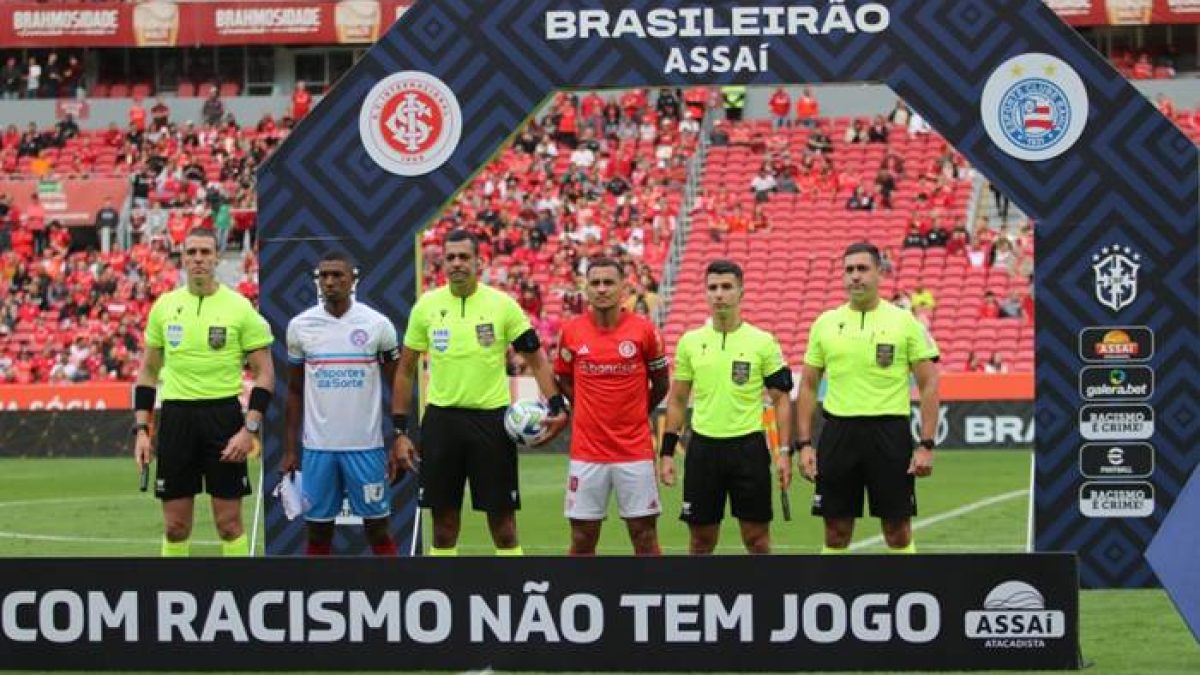 10 - Com racismo não tem jogo e a projeção da 8ª rodada - Correio no  Brasileirão 