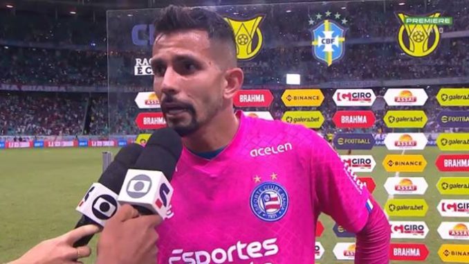 Craque do jogo, Marcos Felipe exalta triunfo sobre o Palmeiras e fim do  tabu: A confiança volta
