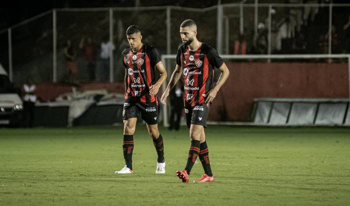 Atacante destaca distância do Z4 aberta pelo Vitória