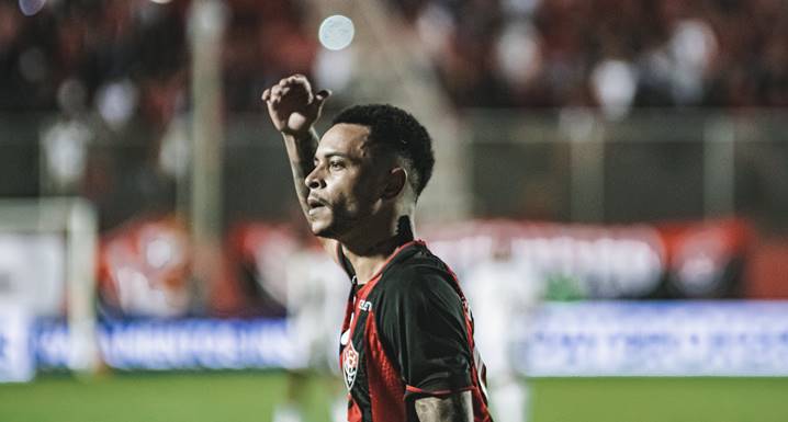 Melhor mandante da Série B, Vitória não perde no Barradão há 9 jogos