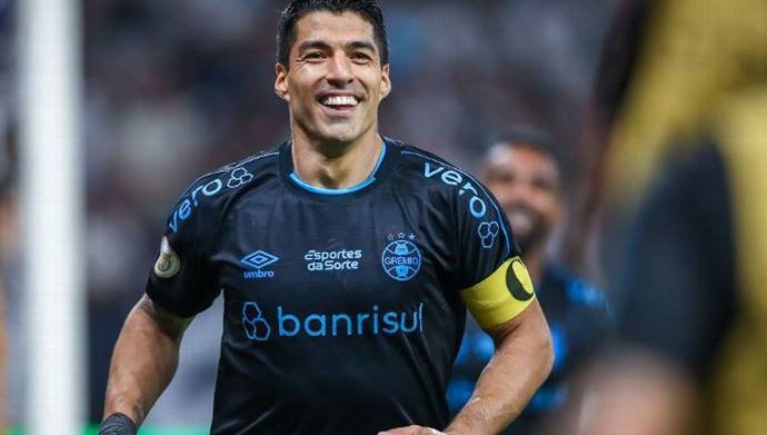 Gols nos três primeiros jogos pelo Grêmio? Suárez não foi o único