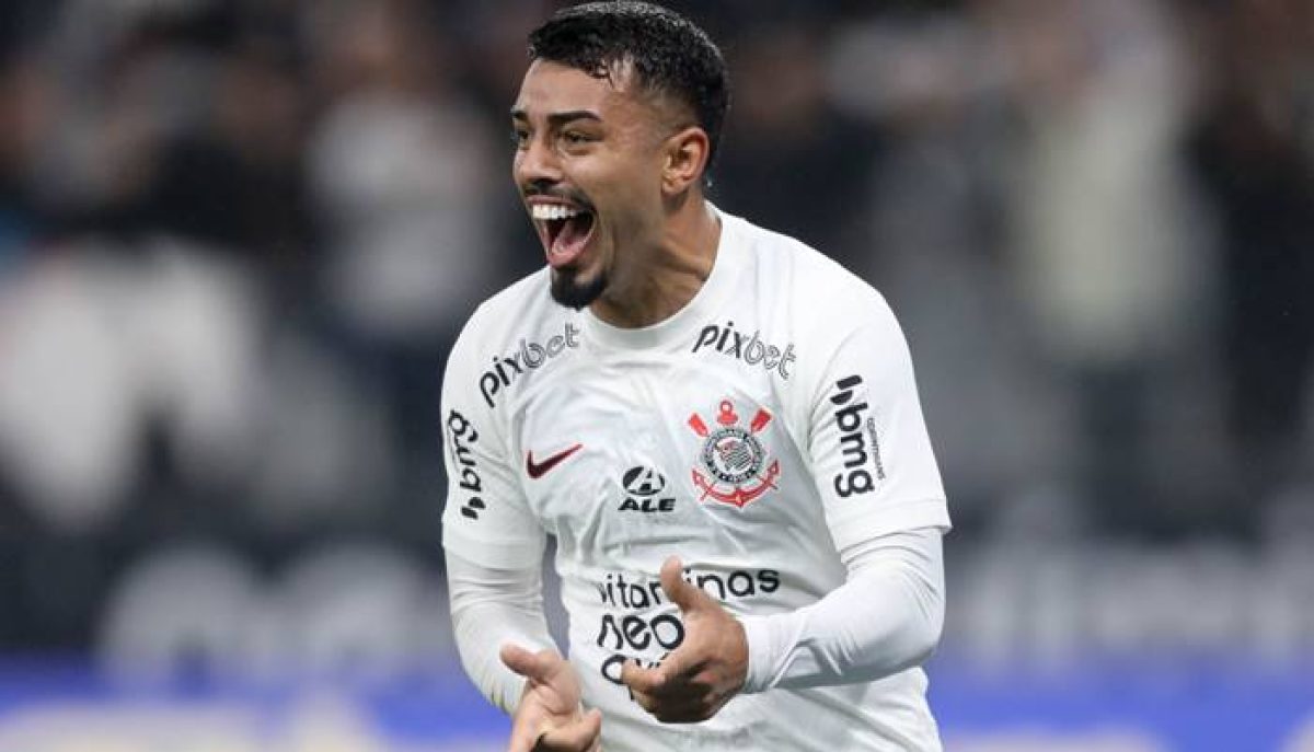 Finalista da Champions League acerta contratação e Corinthians garante  fatia milionária